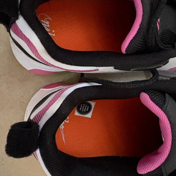 Nike Air Max 200 7.5. Have a Nike day 🙂 - Picture 4 of 6